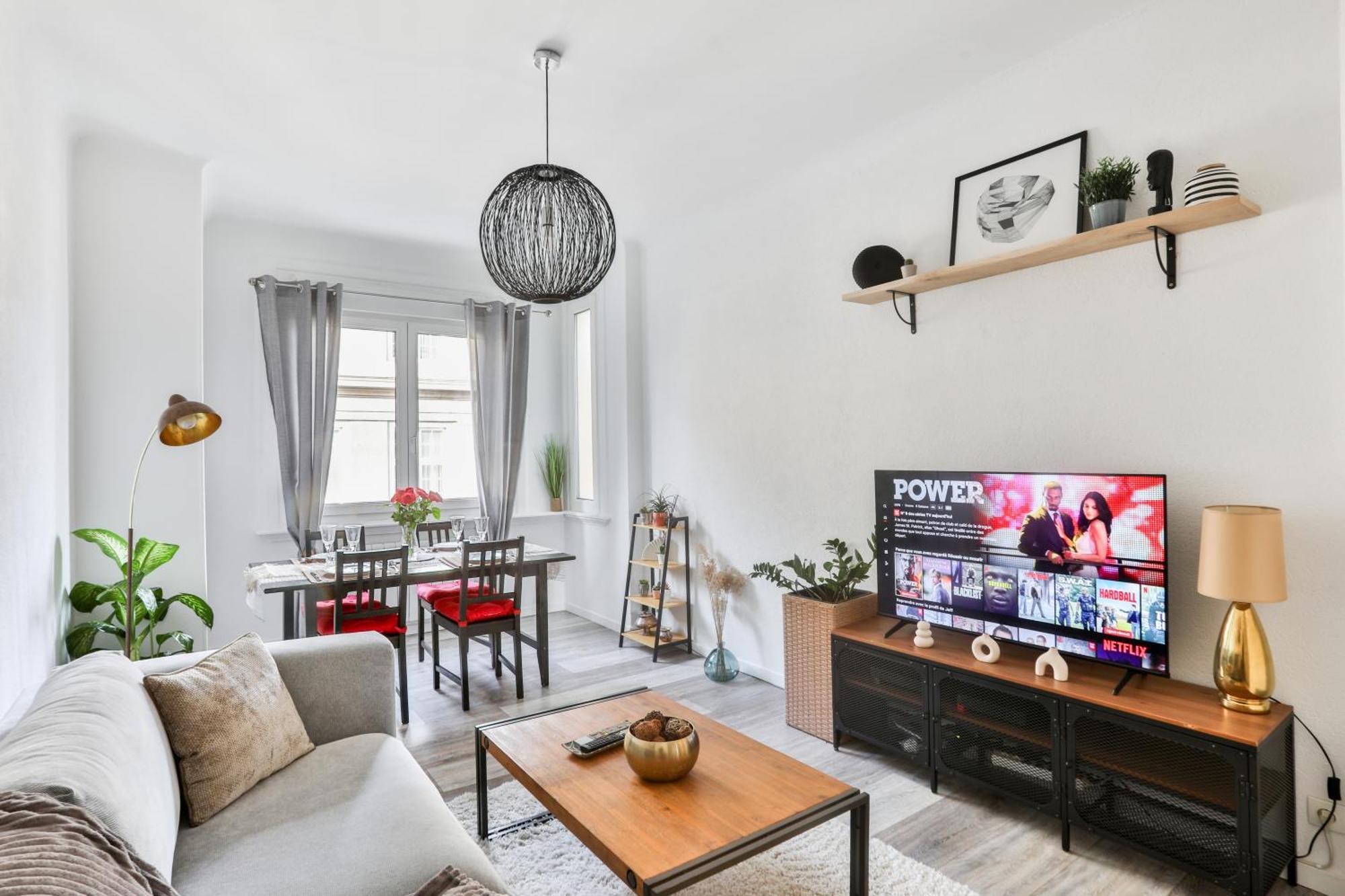 Appartement Lovely Quiet 2 Close To Center With Balcony