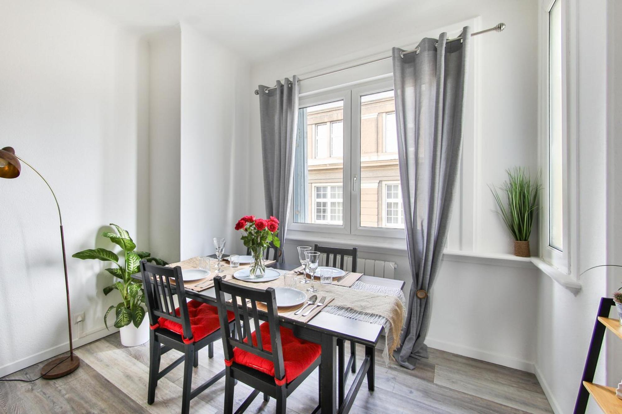 Appartement Lovely Quiet 2 Close To Center With Balcony *
